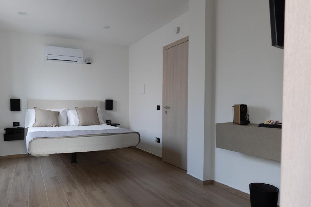 Su Entu Guest House Кала-Гононе Экстерьер фото