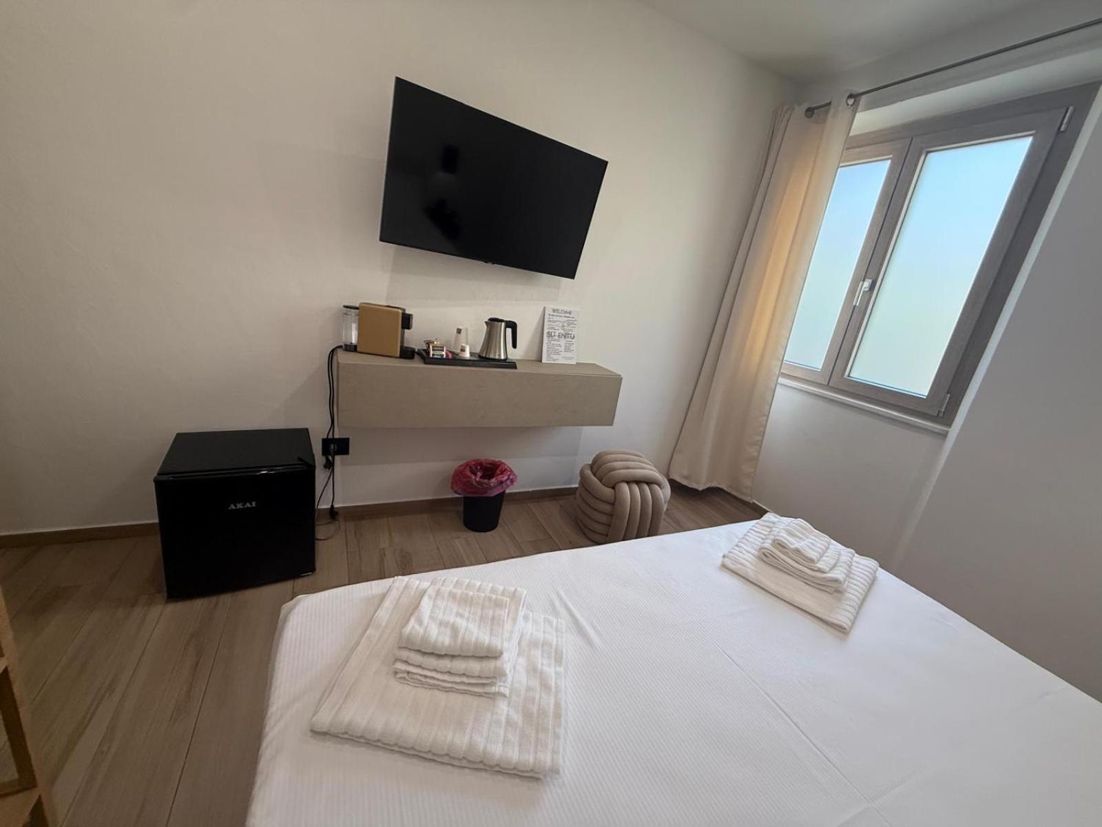 Su Entu Guest House Кала-Гононе Экстерьер фото